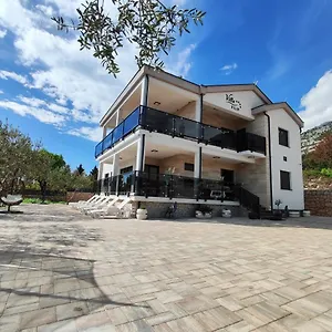 Pensjonat Filip, Starigrad Paklenica